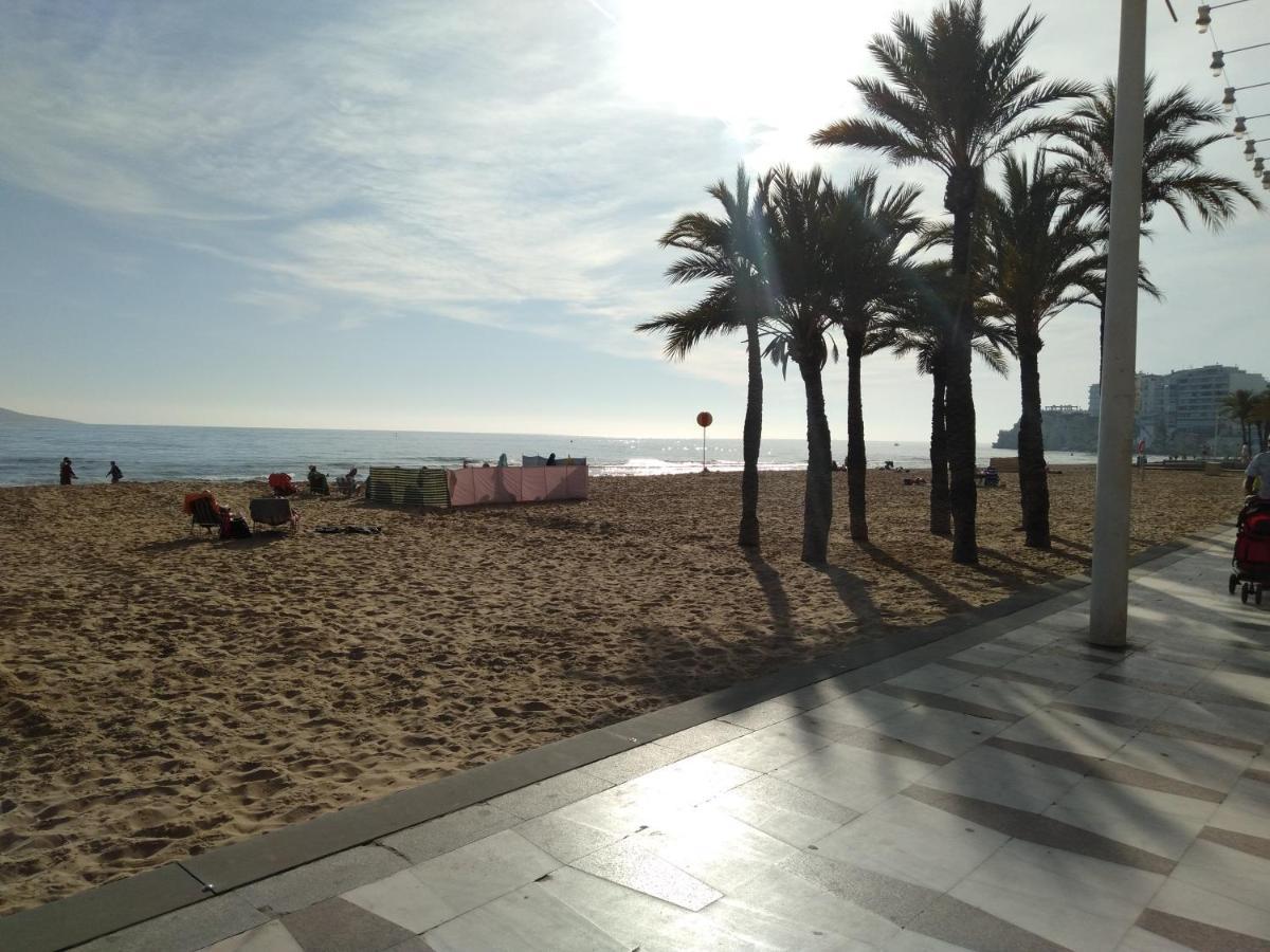 Benidorm Beach Luaran gambar